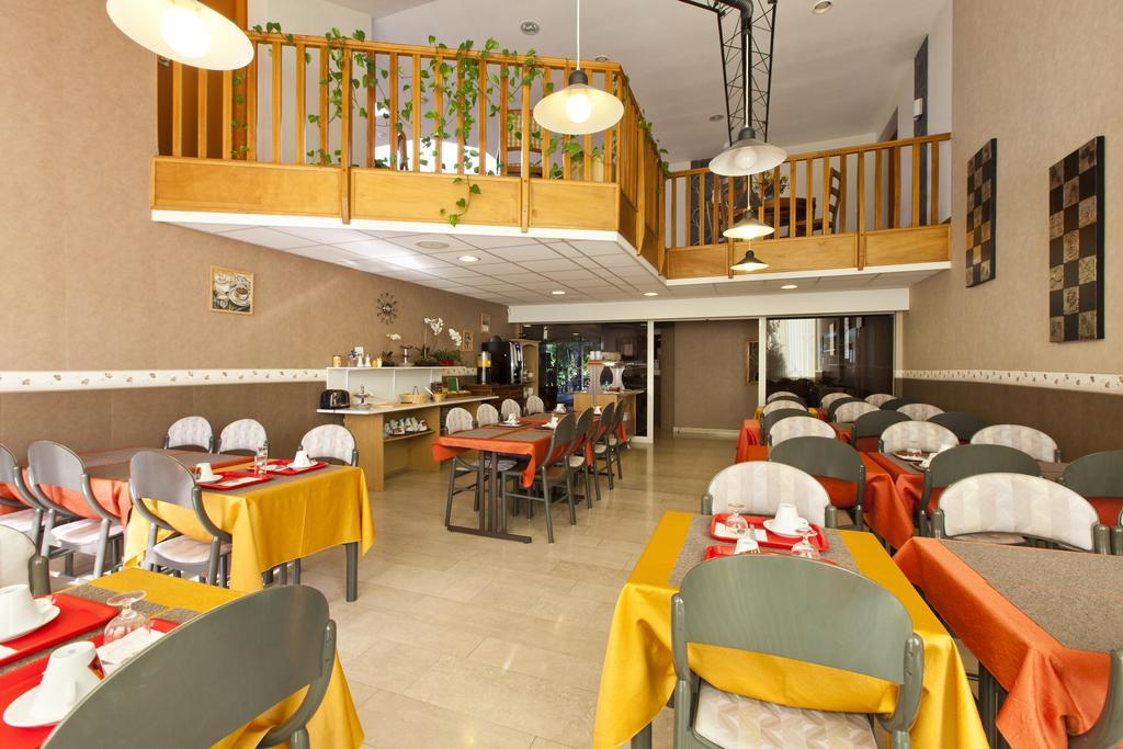 Cit'Hotel Du Circuit 马尼库尔 外观 照片