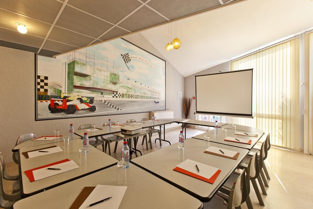 Cit'Hotel Du Circuit 马尼库尔 外观 照片