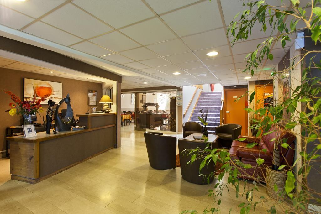 Cit'Hotel Du Circuit 马尼库尔 外观 照片
