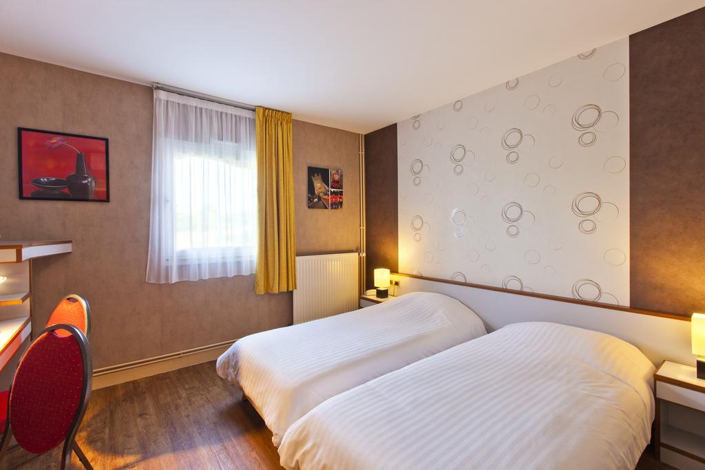 Cit'Hotel Du Circuit 马尼库尔 外观 照片